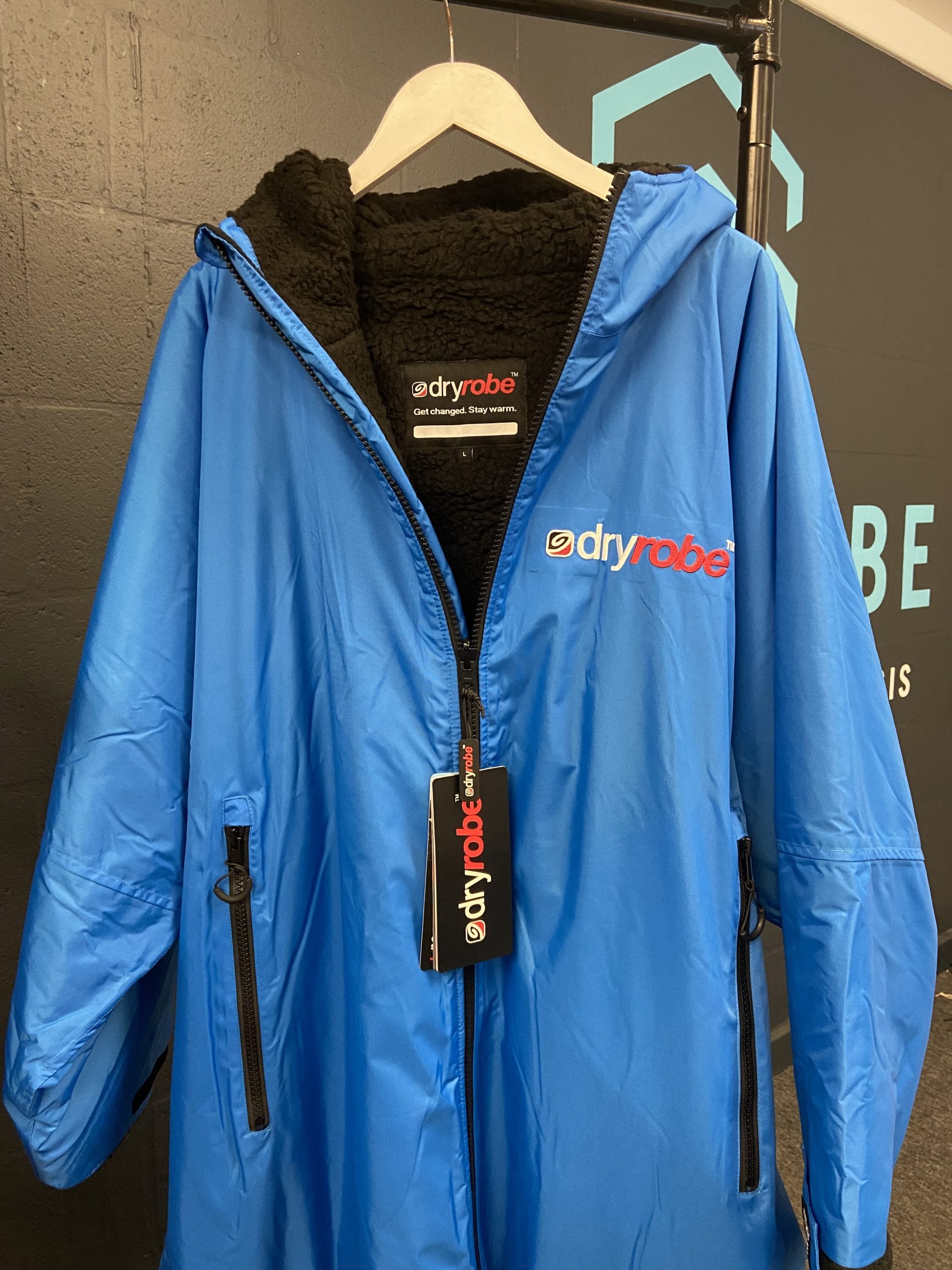 Dryrobe Advanced - Long Sleeved (Blue/Black)